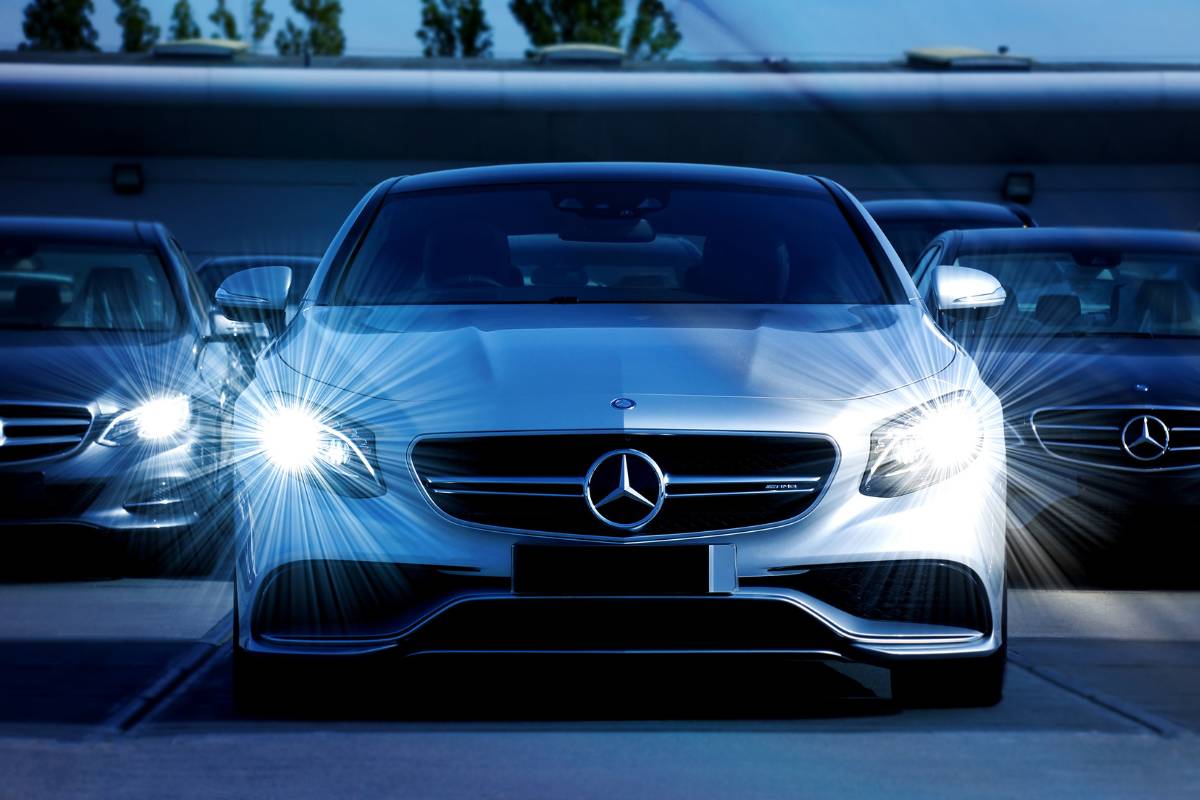 Mercedes Benz kep 1